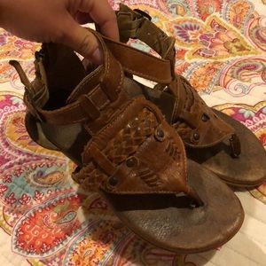 Roan Sandals